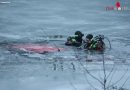 Oö: Neuerlich Pkw bei Glätteunfall in Fluss gestürzt → Autobergung in Ansfelden