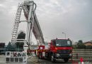 55 Meter Teleskopmastbühne von BAI mit 1.000 l Schaumtank