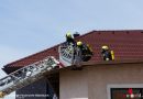 Nö: Brand in einem Gasthaus im Biberbacher Ortskern → Großeinsatz der Feuerwehr verhinderte Schlimmeres