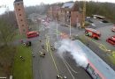 Deutschland: 120 Kräfte Bochums übten Unfall mit Zug und Feuer in Gebäude