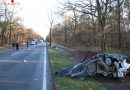 Deutschland: Audi A6 bei Anprall an Baum in zwei Teile zerrissen