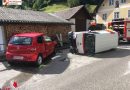 Oö: Kollision zwischen Pkw und Rettungsfahrzeug in Ebensee