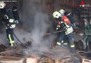 Nö: Brand in Würmla → Heißes Asche setzt Holz und Gerümpel in Brand