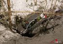 Oö: Fahrzeuglenker stürzte in Gutau sechs Meter über Böschung