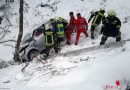 Nö: Personenrettung nach Pkw-Böschungssturz gegen Baum in Ramsau