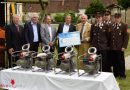 Nö: Abschnittsfeuerwehrtag Hollabrunn 2016 → Schmutzwasserpumpen übergeben, TLF gesegnet