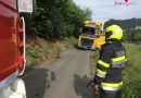 Stmk: Seilwinden-Bergung eines durch Navi fehlgeleiteten Lkw in Judenburg