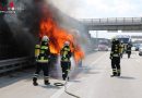 Nö: Brennender Krankentransporter auf der A2 bei Laxenburg