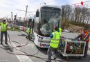 Oö: Straßenbahn nach Kollision mit Kleintransporter in Leonding entgleist