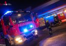 Oö: Feuerwehr bei nächtlichem Brand in einem Unternehmen in Leonding im Einsatz