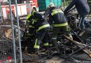 Oö: Kleinbrand bei Abbrucharbeiten des niedergebrannten Möbelmarktes in Marchtrenk