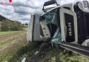 Stmk: Schwerer Lkw-Unfall mit eingeklemmter Person auf der A9 bei Mautern