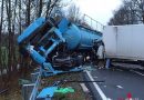 Deutschland: Lkw kollidiert auf B 442 mit Tankwagen: ein Fahrer getötet