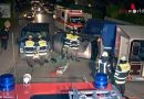 Bayern: Feuerwehr München befreit Lenker aus nach Unfall gekipptem Auto