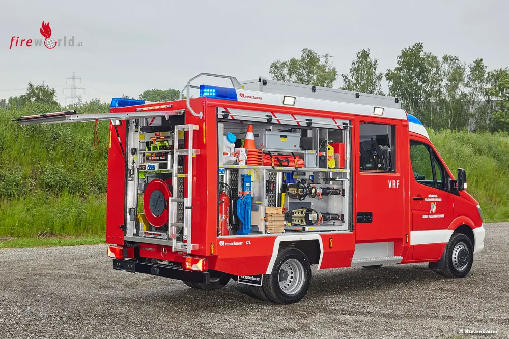 Interschutz 2015 Die Neue Compact Line Bei Den Rosenbauer Fahrzeugen