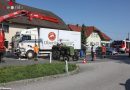 Oö: Glimpfliche Kollision zwischen Lkw und Traktor in Sattledt