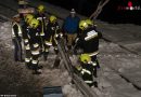 Oö: Leitschiene ragt in Scharnstein in ÖBB-Bahngleis