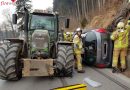 Tirol: Traktor kollidiert zwischen Stans und Jenbach in Kurve mit Pkw → Personenrettung