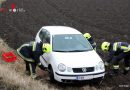 Nö: Pkw bei Kreisverkehr in Tulln in den Graben geschleudert