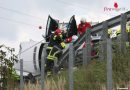 Oö: Drei Verletzte bei Pkw-Unfall auf der Innkreisautobahn bei Weibern: Frau eingeklemmt