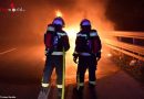 Nö: Vollbrand eines Kleintransporters auf der Südautobahn