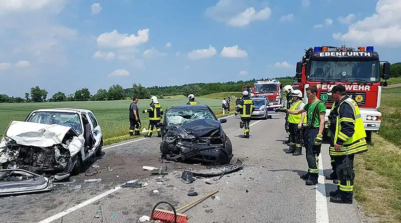 Bgld: Unfall Auf Der B16 Fordert Drei Verletzte – Fireworld.at