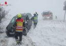 Nö: Mehrere Fahrzeugbergungen im dichten Schneetreiben im Bezirk Mödling