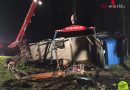 Oö: Materialschlacht bei Lkw Bergung in Trattenbach