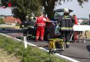 Oö: Fahrzeuglenkerin nach Verkehrsunfall durch Feuerwehr befreit