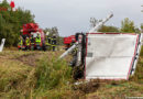 Nö: Sattelzug stürzt von der B38 in den Straßengraben