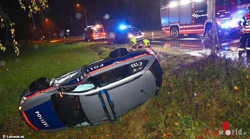 Oö: Kollision Polizeifahrzeug Im Einsatz Und Pkw → Zwei Leichtverletzte ...