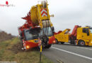 D: 200-Tonnen-Kran auf Autobahn-Bankette eingesunken