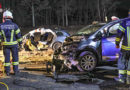 Oö: Drei teils Schwerverletzte nach heftiger Kollision auf Rieder Straße bei Rottenbach