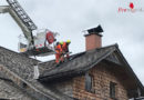 Oö: Funkenflug sorgt für Brand auf Lärchenschindel-Dach