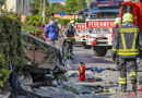 Oö: Pkw überschlägt sich nach Kollision teilweise in Hausgarten