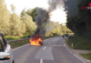 Stmk: Autobrand auf der L 401 bei Fürstenfeld