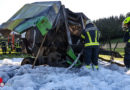 Oö: Brennende Strohpresse auf Feld in Taufkirchen an der Trattnach