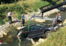 Oö: Auto landete im Garstner Bach