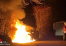 D: Verbrennungen an der Hand bei eigenen Löschversuchen bei Autobrand in Northeim