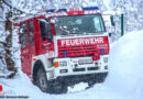 Nö: Pkw-Schneepflug-Kollision in Neunkirchen mit weiteren Zusammenstößen in die Unfallstelle