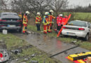 D: Vier Verletzte – eine Person eingeklemmt – bei Verkehrsunfall in Bruchsal