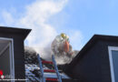 D: Dachstuhlbrand in Hanstedter Mehrfamilienhaus