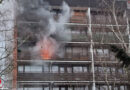 D: Wohnungsbrand in 4. Obergeschoss in Sankt Augustin → drei Personen über Drehleiter gerettet