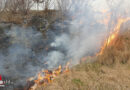 Oö: Schnell bekämpfter Böschungsbrand in Laakirchen