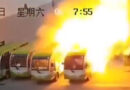 China: Kettenreaktion → E-Bus geht beim Laden in Flammen auf