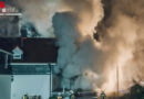 D: Ausgedehntes Wohnhausfeuer in mehrstöckigem Mietshaus in Lennestadt