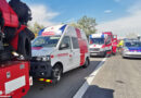 Nö: Unfall mit Rettungsfahrzeug auf der Südautobahn bei Wiener Neudorf, zwei Verletzte