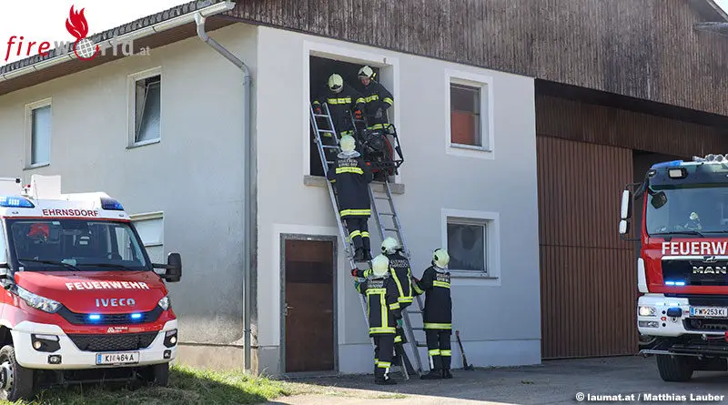 Fünf Feuerwehren bei Brand auf Bauernhof im Einsatz