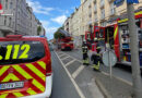 D: Auf dem Weg zu Autobrand brennenden Sperrmüll bei Wohnungseingang in Dortmund entdeckt