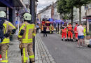 D: Kellerbrand in der Grevenbroicher Innenstadt → neun Personen aus Mehrfamilienhaus gerettet